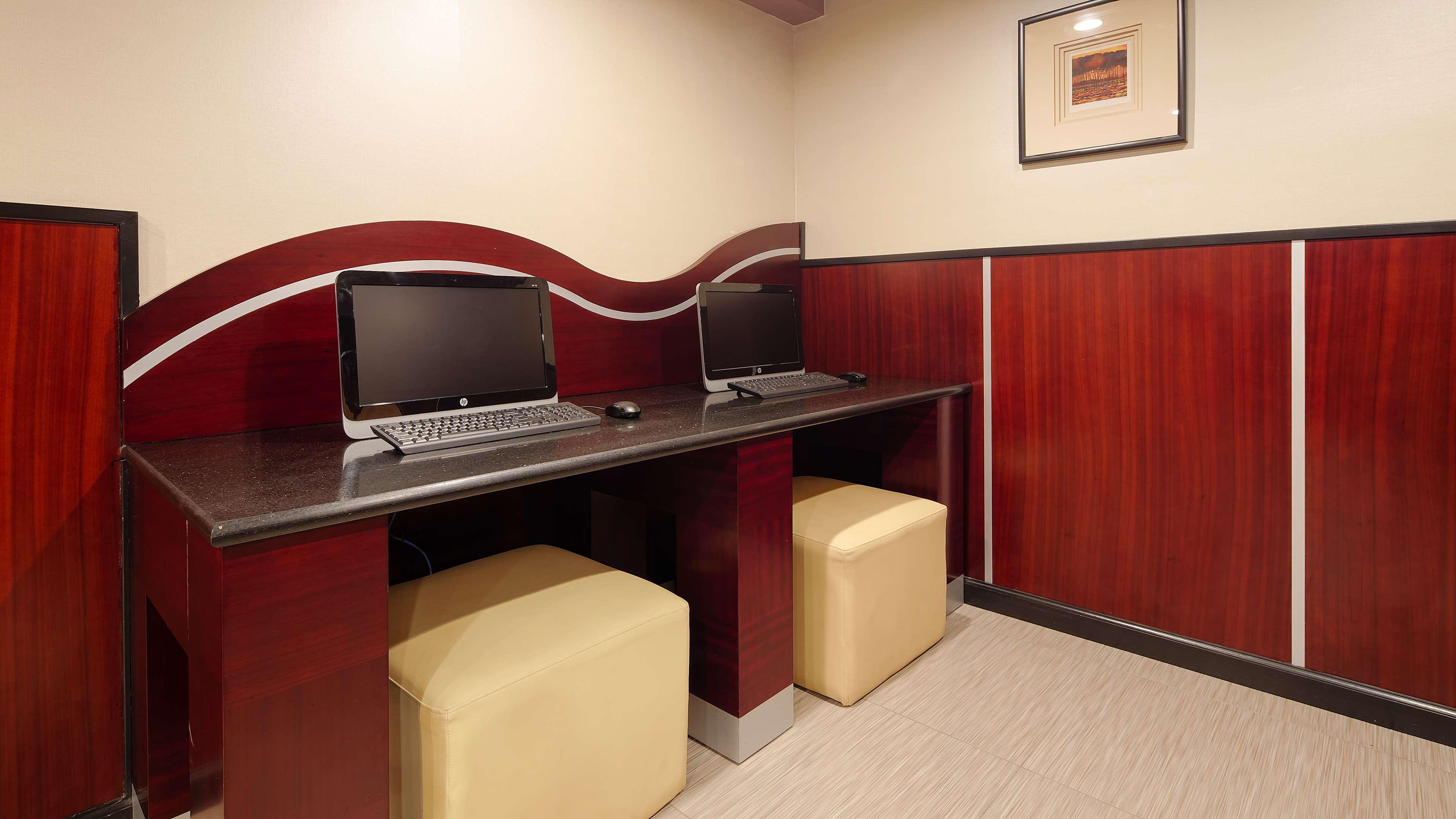 Best Western Plus Poconos Tannersville Exterior foto